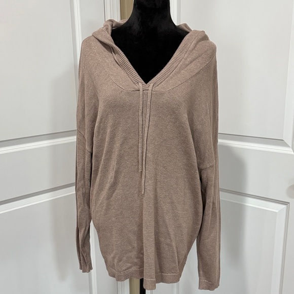 New York & Company Sweaters - New York & Company Tan Sweater